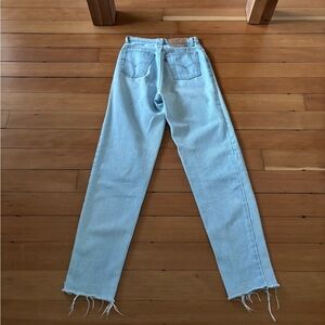 Vintage Levi’s 501 jeans high waisted light wash tapered leg made in Canada